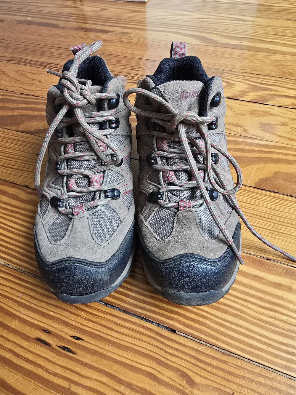 Northside Kids Waterproof Hiking Boots in Brown and Gray Sz 2